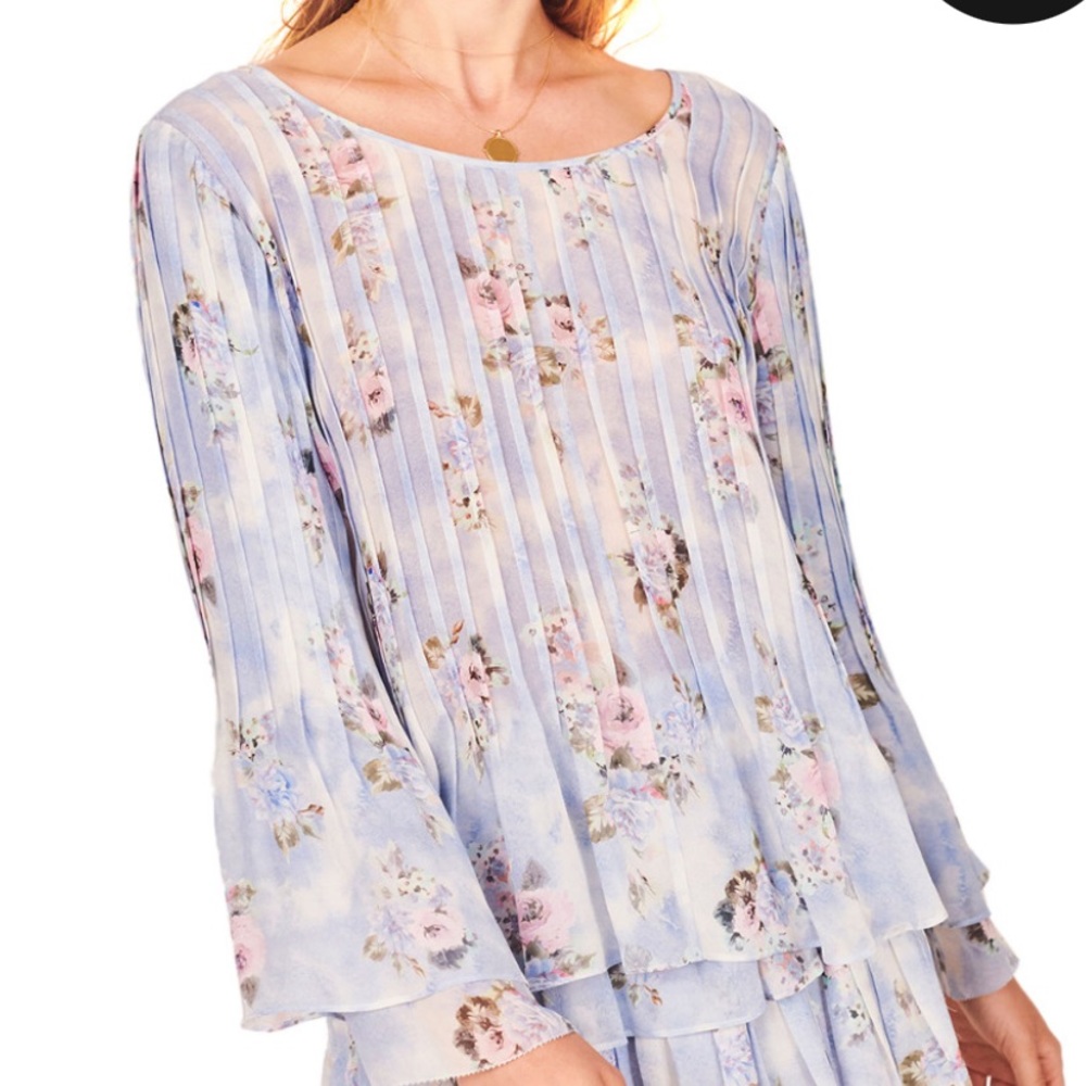 LoveShackFancy top
